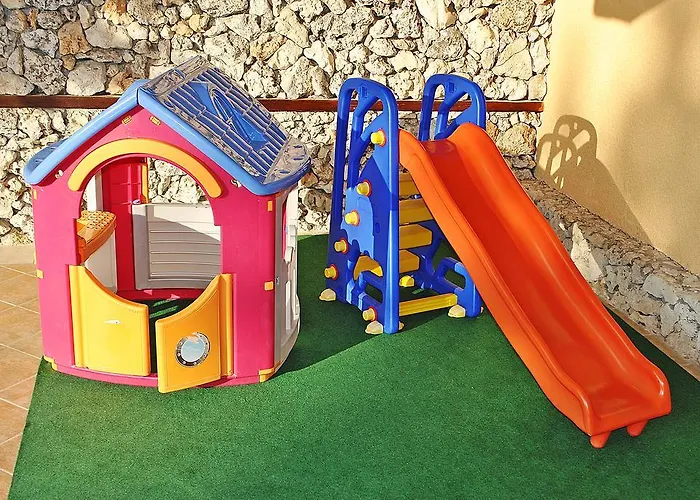 Exotica ホテル 3*